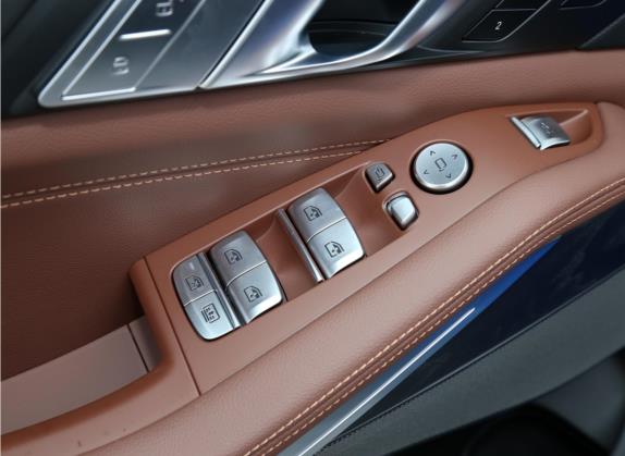 宝马X7 2021款 xDrive40i 领先型豪华套装 车厢座椅   门窗控制