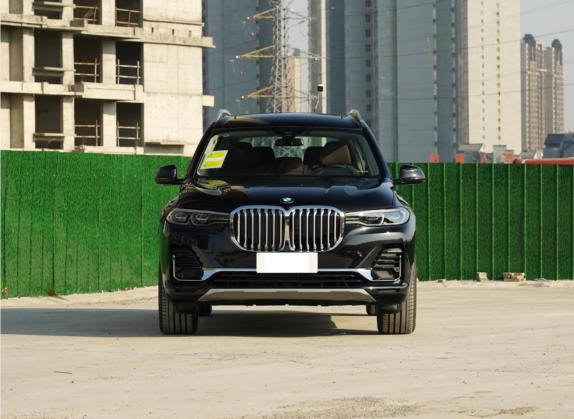 宝马X7 2022款 xDrive40i 领先型豪华套装 外观   正前