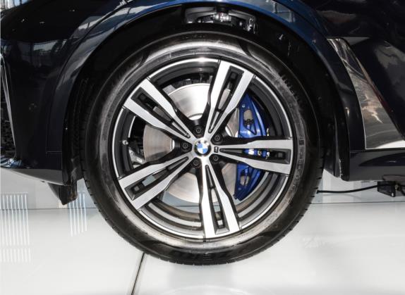 宝马X7 2022款 xDrive40i 尊享型M运动套装 其他细节类   前轮
