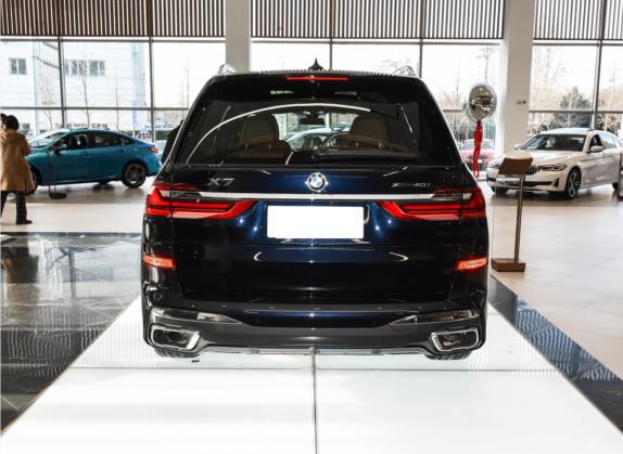 宝马X7 2022款 xDrive40i 尊享型M运动套装 外观   正后