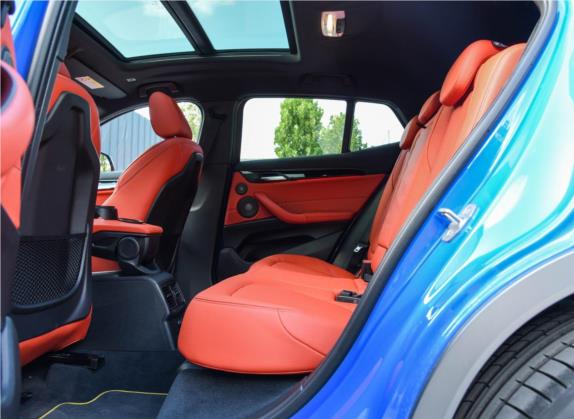 宝马X2(进口) 2018款 sDrive25i 尊享型M越野套装 国V 车厢座椅   后排空间