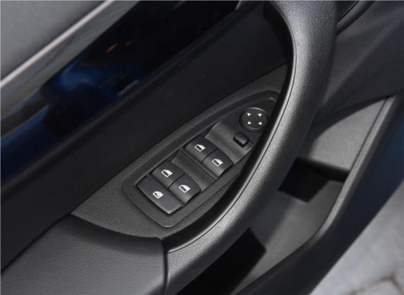 宝马X2(进口) 2018款 sDrive20i M越野套装 国V 车厢座椅   门窗控制