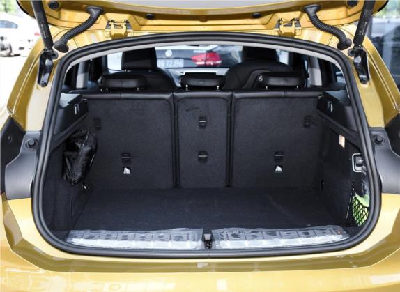 宝马X2(进口) 2019款 sDrive20i M越野套装 国VI 车厢座椅   后备厢