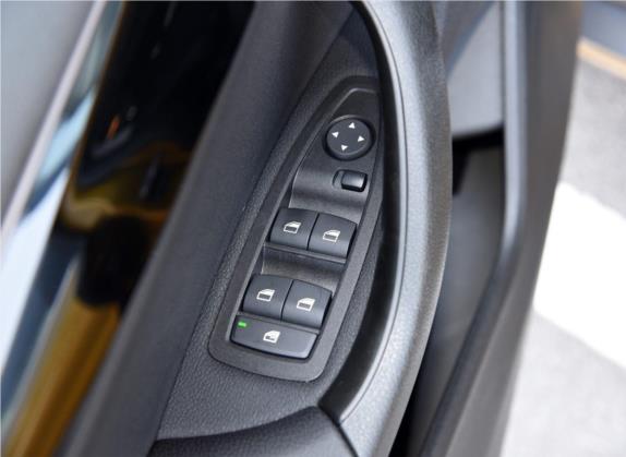 宝马X2(进口) 2019款 sDrive20i M越野套装 国VI 车厢座椅   门窗控制