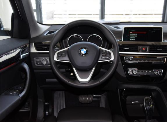 宝马X2(进口) 2019款 sDrive25i 领先型M越野套装 国VI 中控类   驾驶位