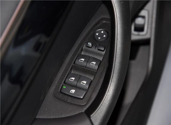 宝马X2(进口) 2019款 sDrive25i 领先型M越野套装 国VI 车厢座椅   门窗控制