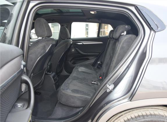 宝马X2(进口) 2019款 sDrive25i 尊享型M越野套装 国VI 车厢座椅   后排空间