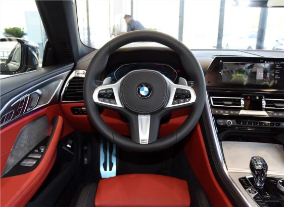 宝马8系 2019款 840i xDrive 四门轿跑车 M运动套装 中控类   驾驶位
