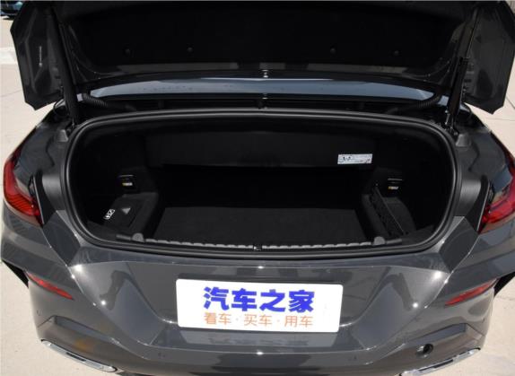 宝马8系 2019款 840i 敞篷轿跑车 M运动套装 车厢座椅   后备厢