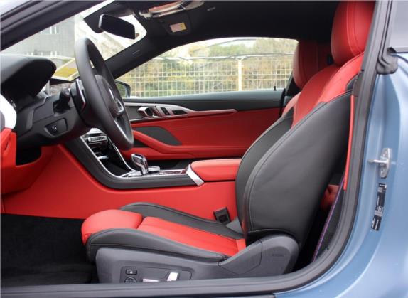 宝马8系 2019款 840i 双门轿跑车首发限量版 车厢座椅   前排空间