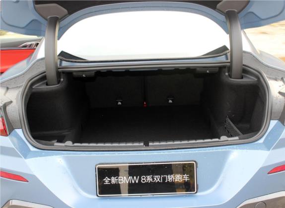 宝马8系 2019款 840i 双门轿跑车首发限量版 车厢座椅   后备厢