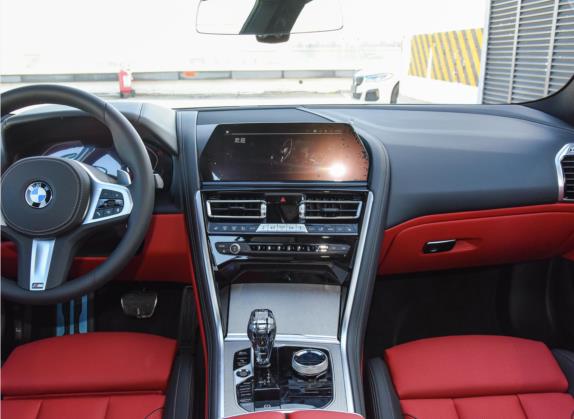 宝马8系 2021款 改款 840i 四门轿跑车 M运动套装 中控类   中控台