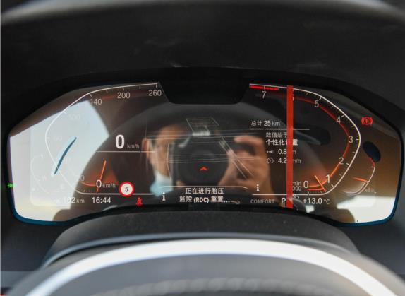宝马8系 2021款 改款 840i 双门轿跑车 M运动套装 中控类   仪表盘