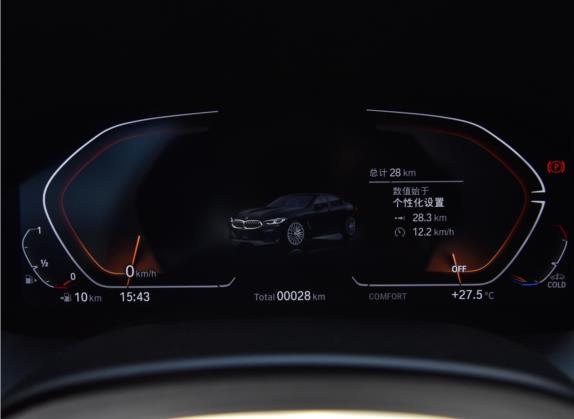 宝马8系 2022款 840i xDrive 四门轿跑车 M运动套装 中控类   仪表盘