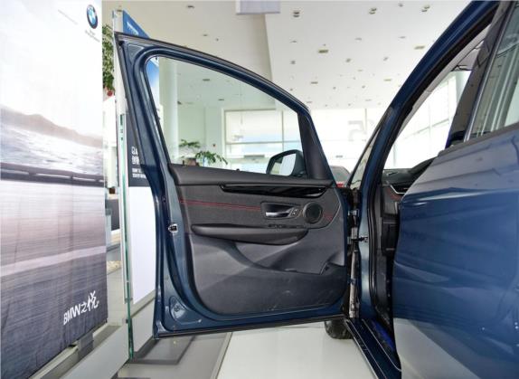 宝马2系多功能旅行车 2015款 218i 运动设计套装 车厢座椅   前门板