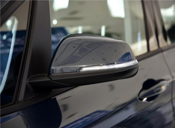 宝马2系多功能旅行车 2015款 218i 运动设计套装 外观细节类   外后视镜