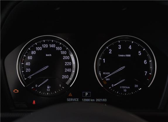 宝马2系多功能旅行车 2019款 220i 尊享型运动套装 中控类   仪表盘