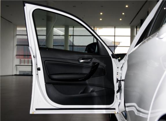 宝马1系(进口) 2013款 改款 116i 都市型 车厢座椅   前门板