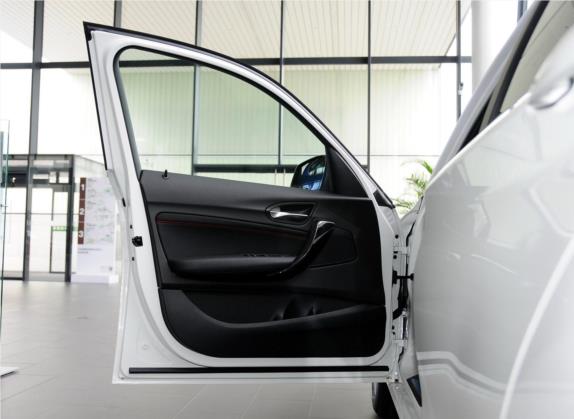 宝马1系(进口) 2013款 改款 118i 运动型 车厢座椅   前门板