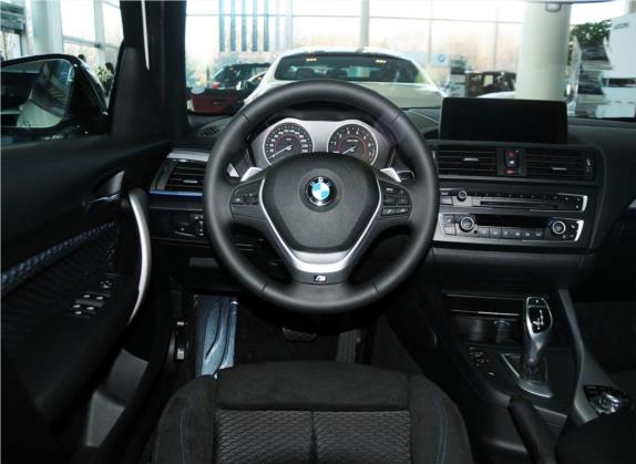 宝马1系(进口) 2013款 改款 M135i 5门版 中控类   驾驶位