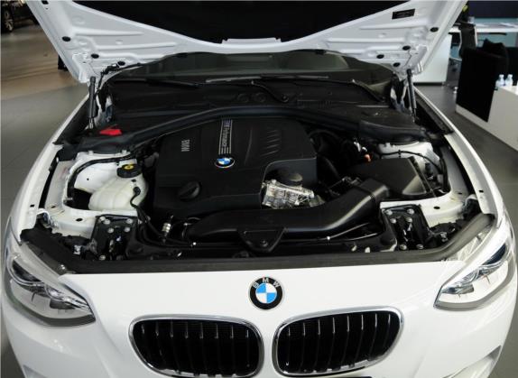 宝马1系(进口) 2013款 改款 M135i 5门版 其他细节类   发动机舱