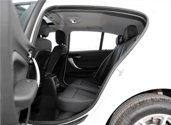 宝马1系(进口) 2015款 118i 领先型 车厢座椅   后排空间