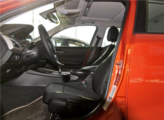 宝马1系(进口) 2016款 118i 领先型 车厢座椅   前排空间