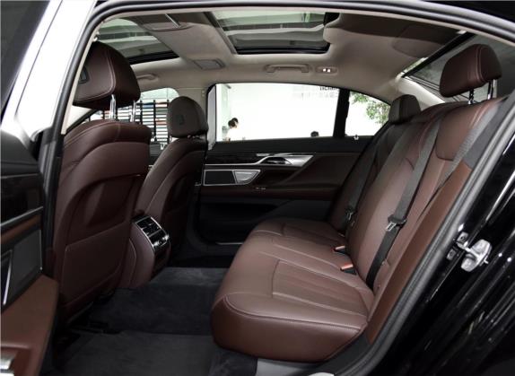 宝马7系新能源 2018款 740Le xDrive 车厢座椅   后排空间