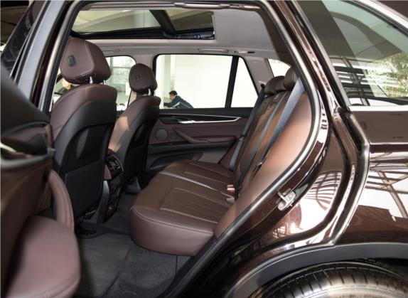 宝马X5新能源(进口) 2017款 xDrive40e 车厢座椅   后排空间