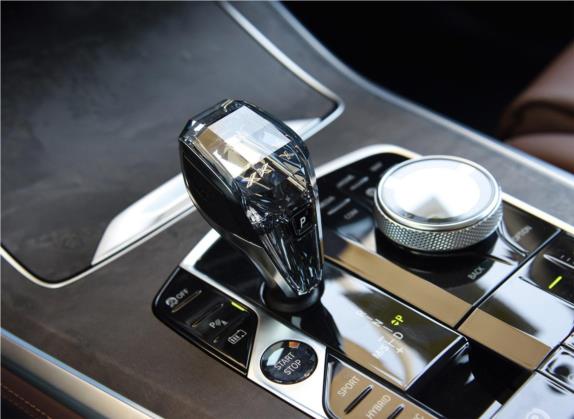 宝马X5新能源(进口) 2020款 xDrive45e M运动套装 中控类   挡把