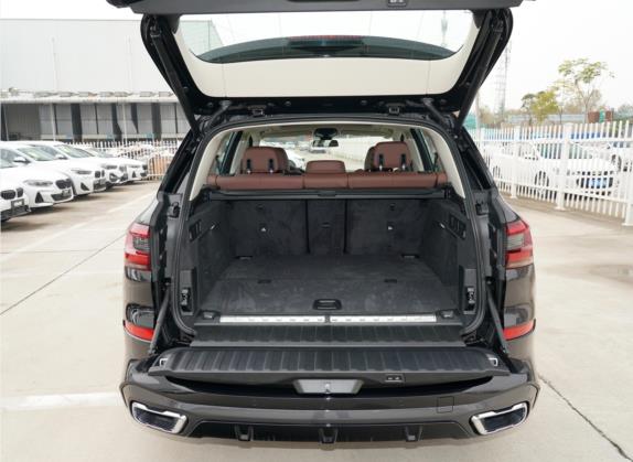 宝马X5新能源(进口) 2021款 xDrive45e M运动套装 车厢座椅   后备厢