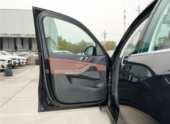 宝马X5新能源(进口) 2021款 xDrive45e M运动套装 车厢座椅   前门板