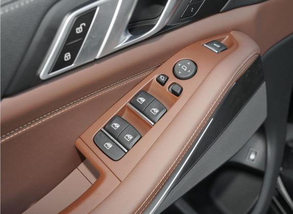 宝马X5新能源(进口) 2021款 改款 xDrive45e M运动套装 车厢座椅   门窗控制