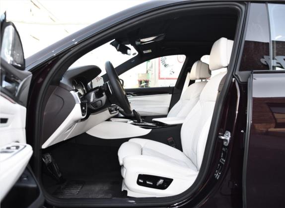 宝马6系GT 2018款 640i xDrive M运动套装 车厢座椅   前排空间