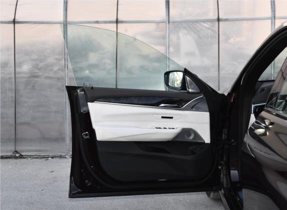 宝马6系GT 2018款 640i xDrive M运动套装 车厢座椅   前门板