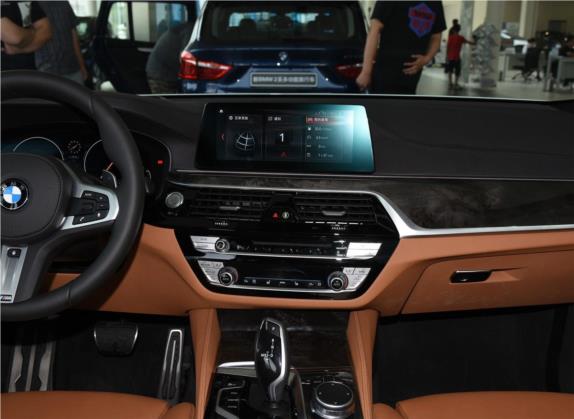 宝马6系GT 2019款 630i M运动套装 中控类   中控台