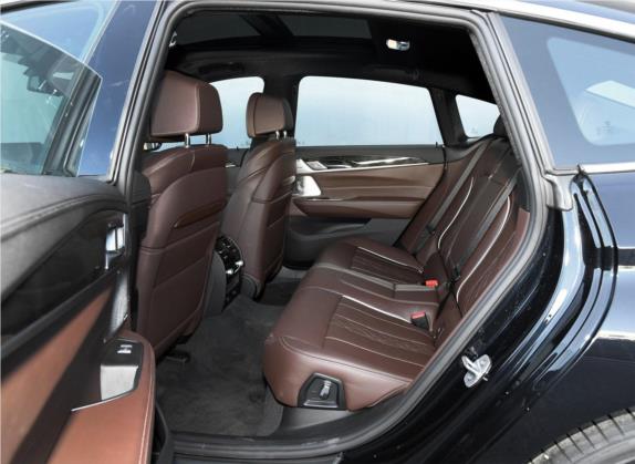 宝马6系GT 2019款 630i M运动大旅行家版 车厢座椅   后排空间