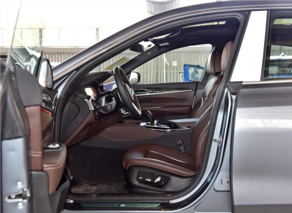 宝马6系GT 2020款 630i M运动大旅行家版 车厢座椅   前排空间