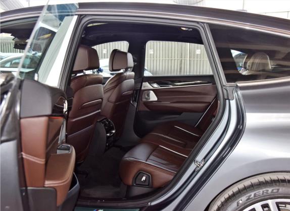 宝马6系GT 2020款 630i M运动大旅行家版 车厢座椅   后排空间