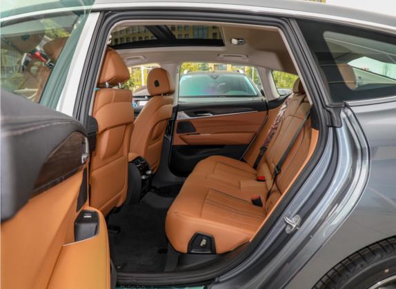 宝马6系GT 2021款 630i 豪华设计套装 车厢座椅   后排空间