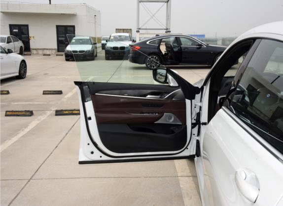 宝马6系GT 2021款 630i M运动大旅行家版 车厢座椅   前门板