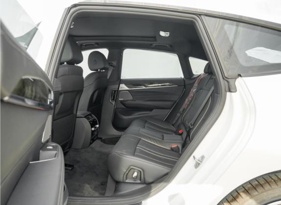 宝马6系GT 2021款 改款 630i M运动套装 车厢座椅   后排空间