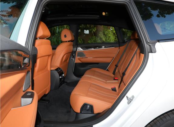 宝马6系GT 2022款 630i M运动套装 车厢座椅   后排空间