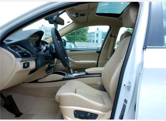 宝马X6 2009款 xDrive35i 车厢座椅   前排空间