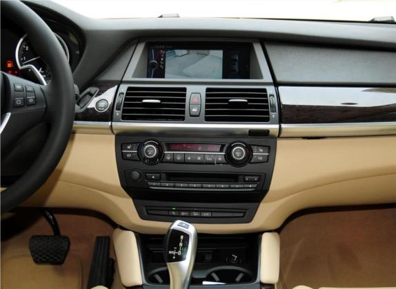 宝马X6 2012款 xDrive35i 中控类   中控台