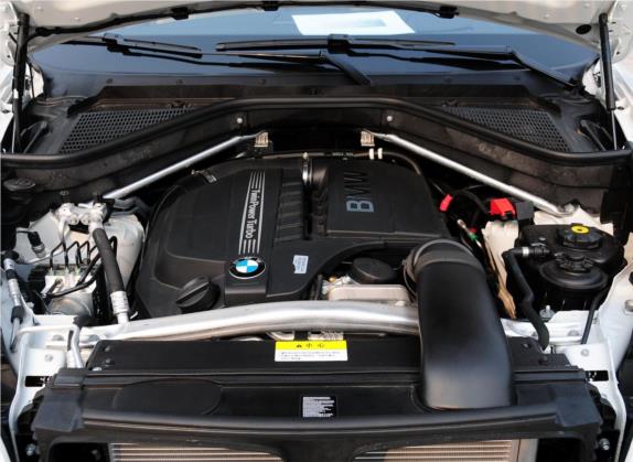宝马X6 2012款 xDrive35i 其他细节类   发动机舱
