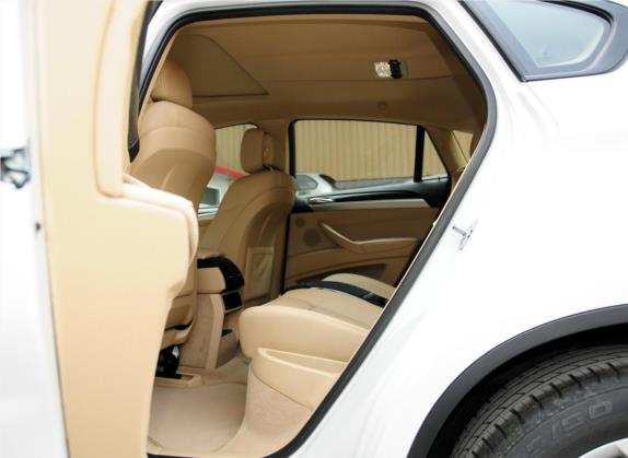 宝马X6 2012款 xDrive35i 车厢座椅   后排空间