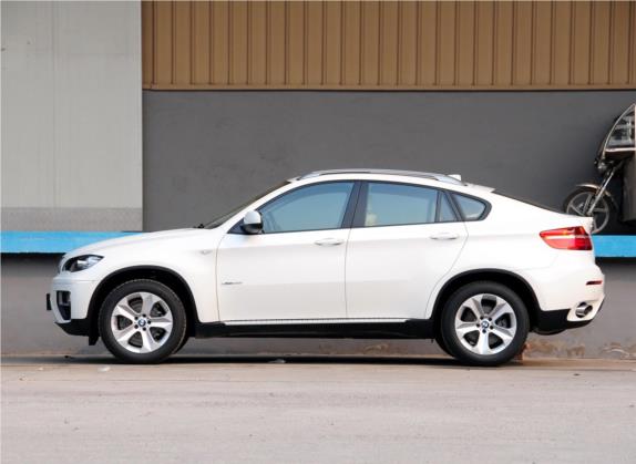 宝马X6 2012款 xDrive35i 外观   正侧