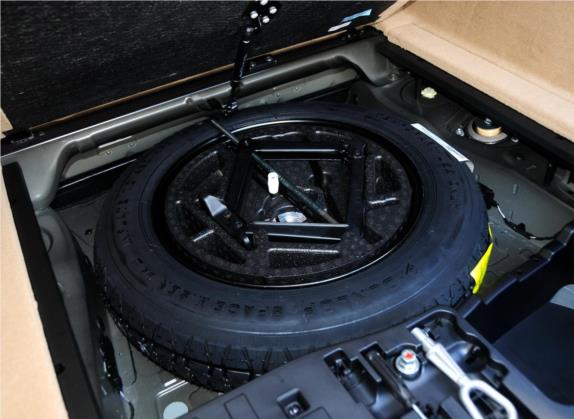 宝马X6 2013款 xDrive40i 其他细节类   备胎