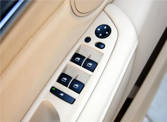 宝马X6 2013款 xDrive40i 车厢座椅   门窗控制